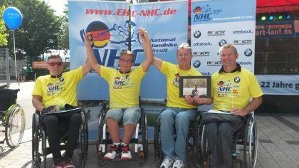 rechts Michael Baier